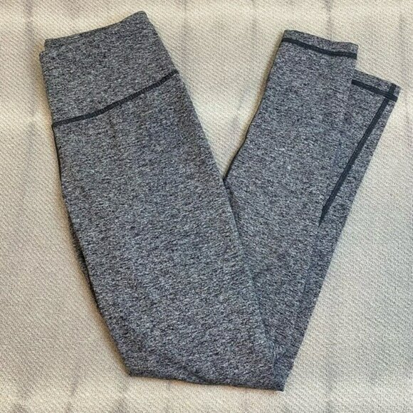 Victoria’s Secret Sport Leggings Size Small Gray Active - Picture 1 of 10
